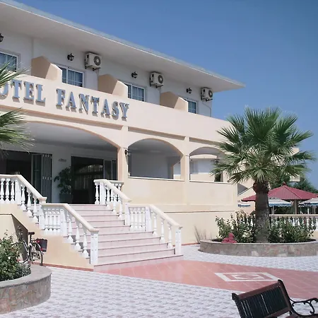 ホテル Fantasy 2*