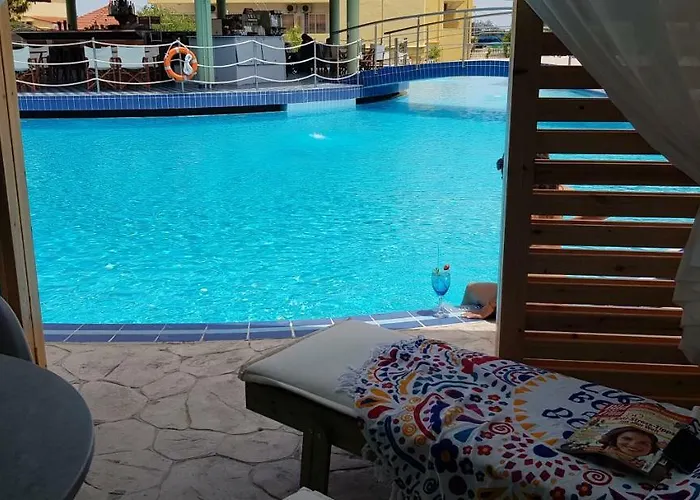 Fantasy 2* كولومبيا